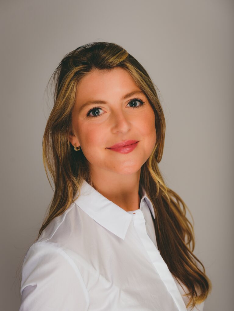 Bild ZUS Verena 1 768x1019